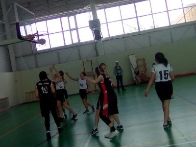 Баскетболистки Кардымовского района заняли третье место в отборе областной Спартакиады