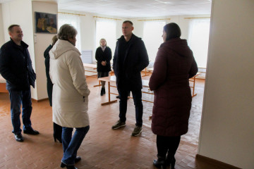 олег Смоляков посетил Тирянскую школу в деревне Нетризово - фото - 8