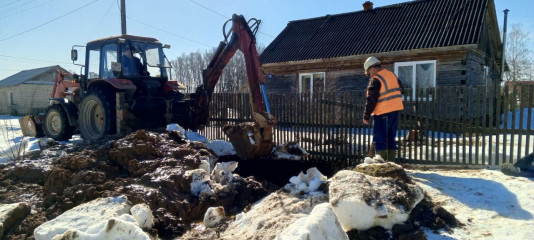 устранена авария на участке сетей водоснабжения деревни Соловьёво - фото - 1